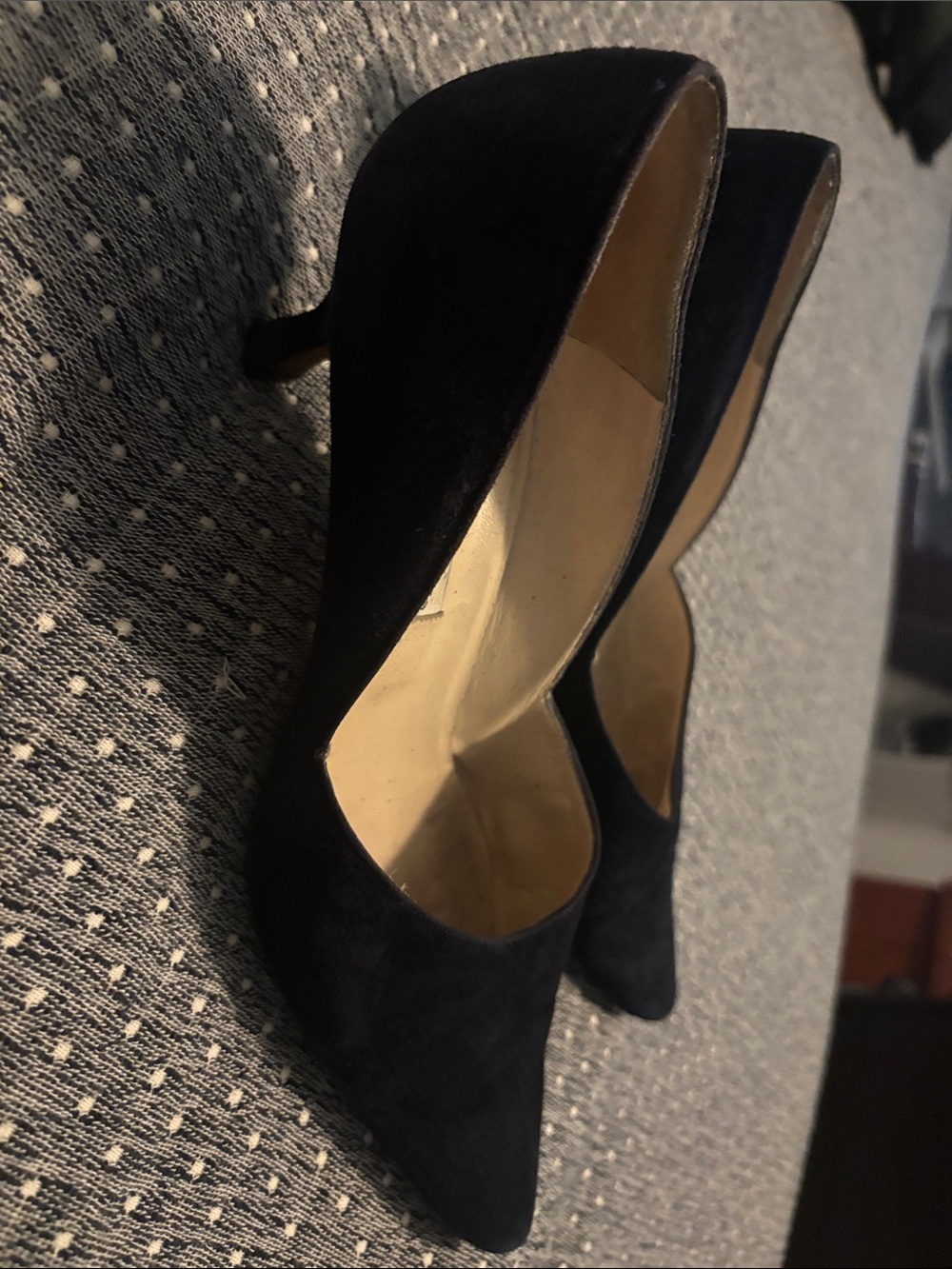 Manolo Blahnik Navy Suede Pointed-Toe Pumps - Picture 2 of 4